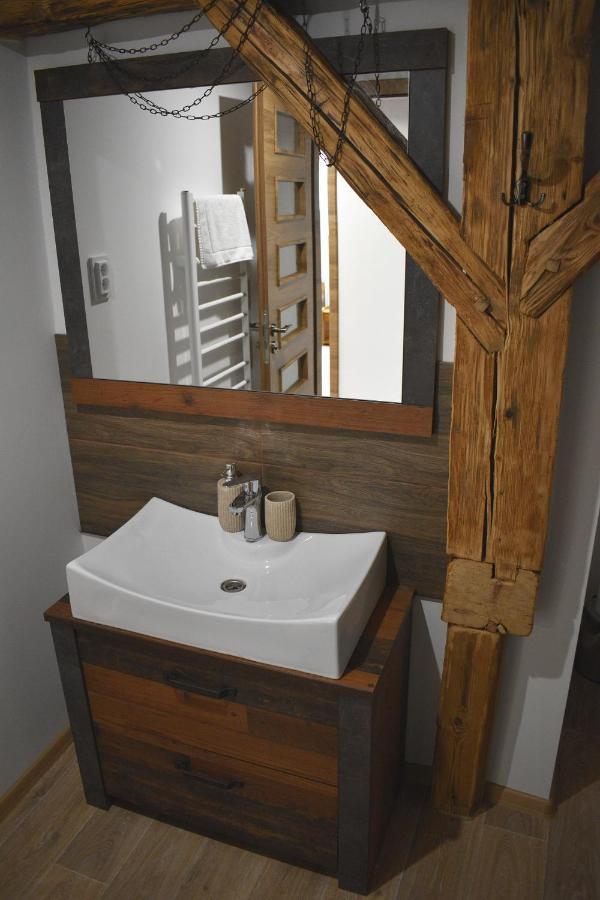 Apartman Ruzak Ruzova Buitenkant foto