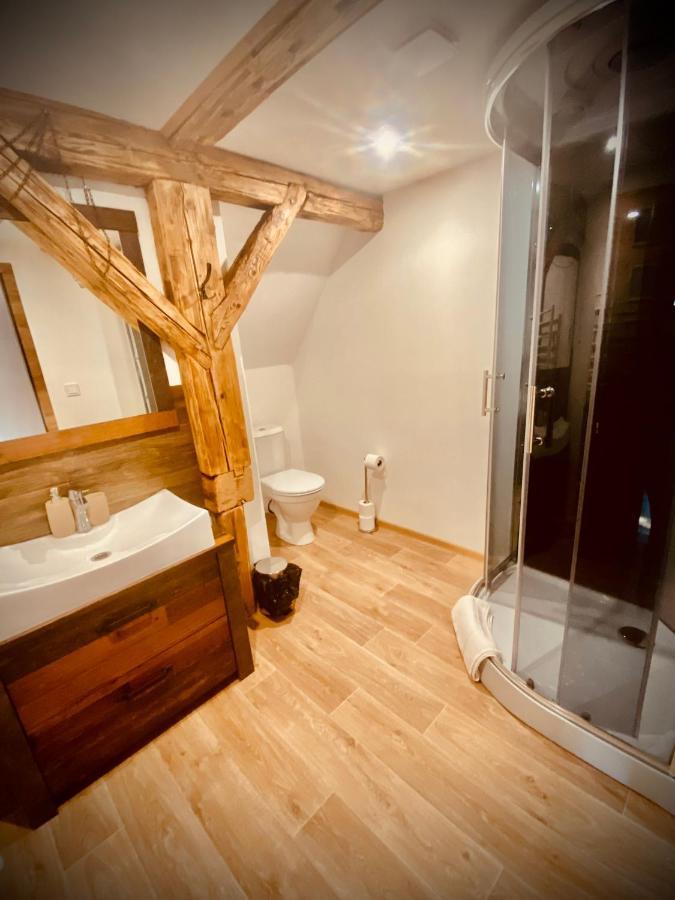 Apartman Ruzak Ruzova Buitenkant foto