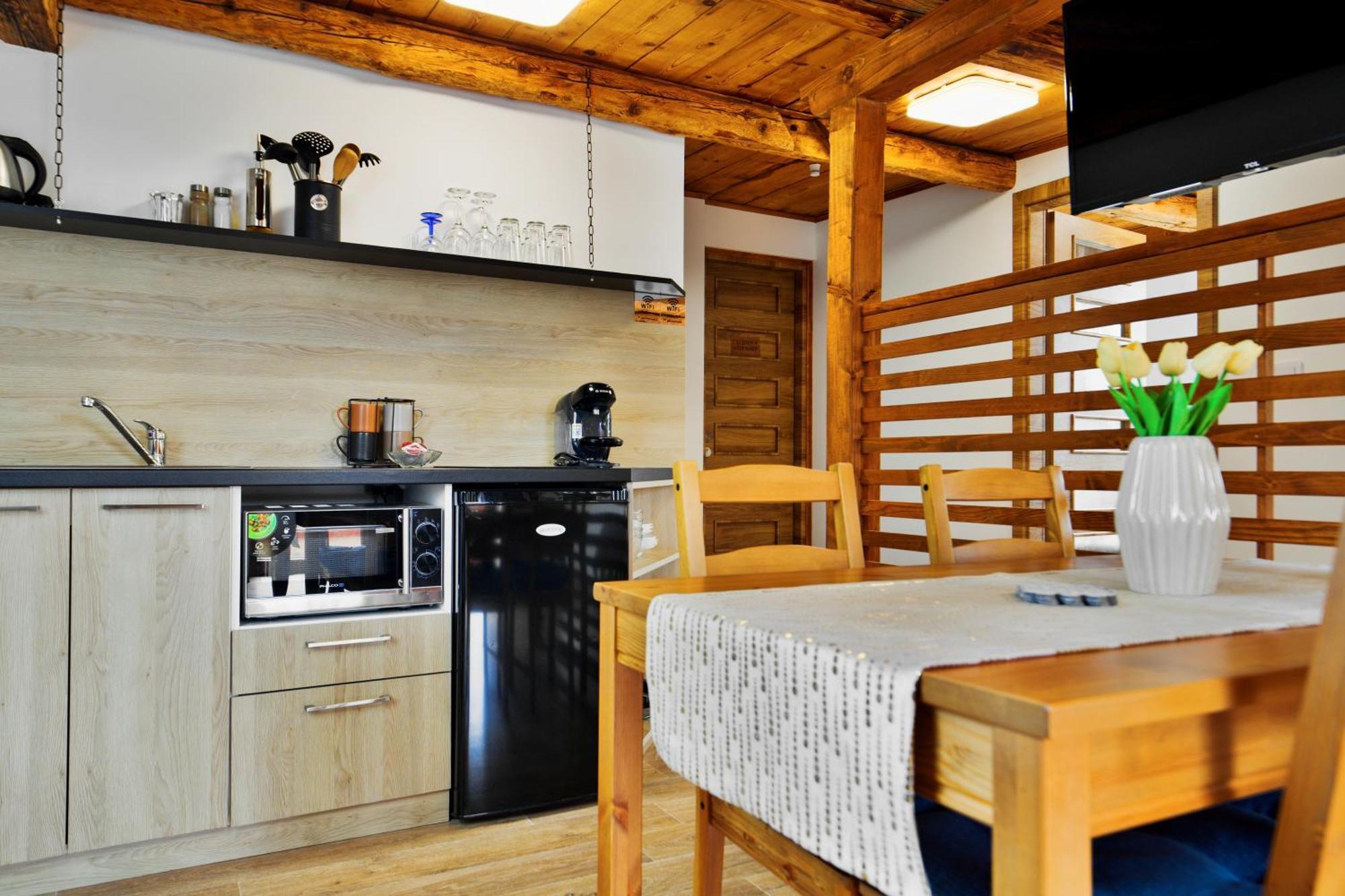 Apartman Ruzak Ruzova Buitenkant foto