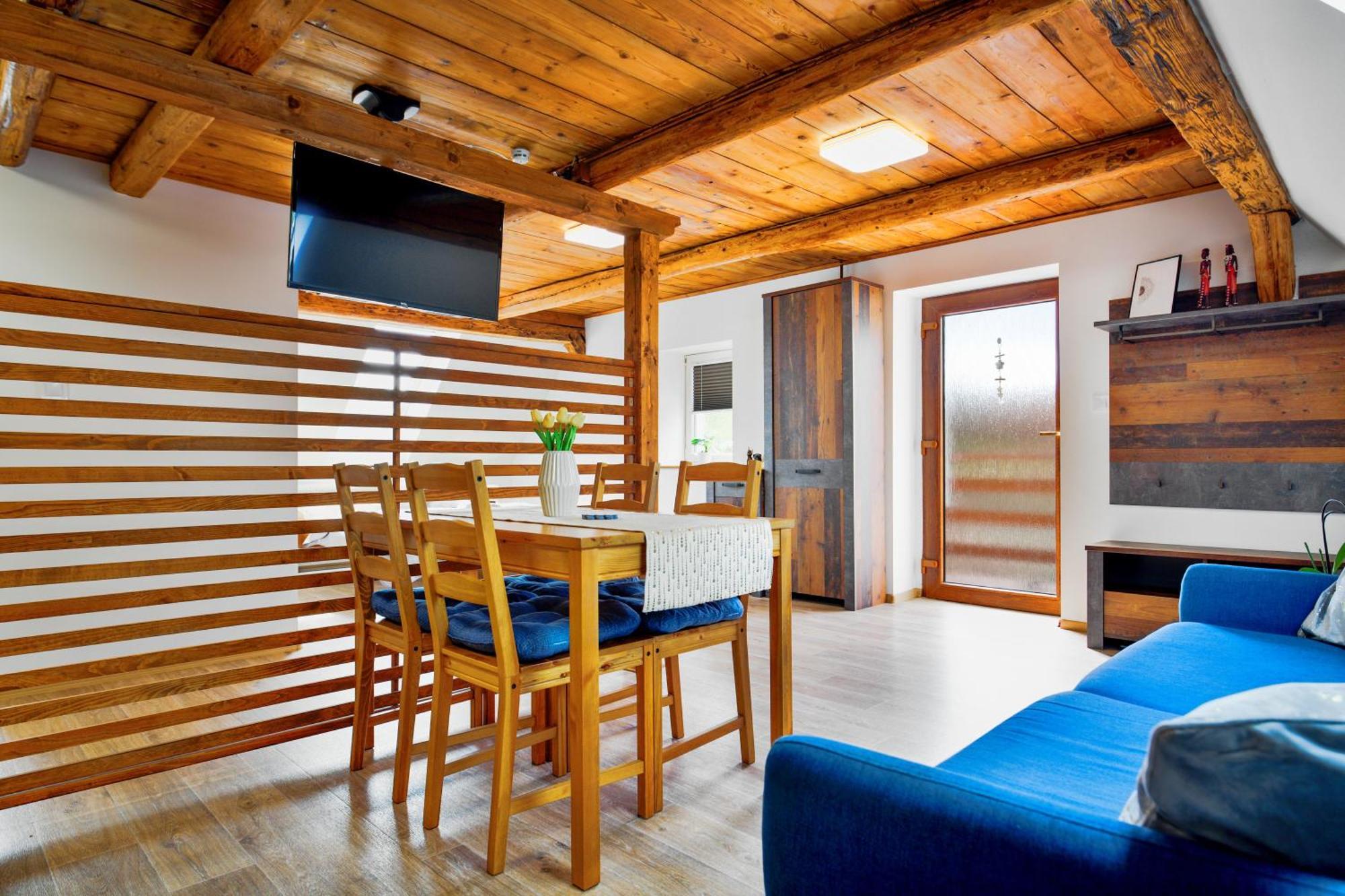 Apartman Ruzak Ruzova Buitenkant foto